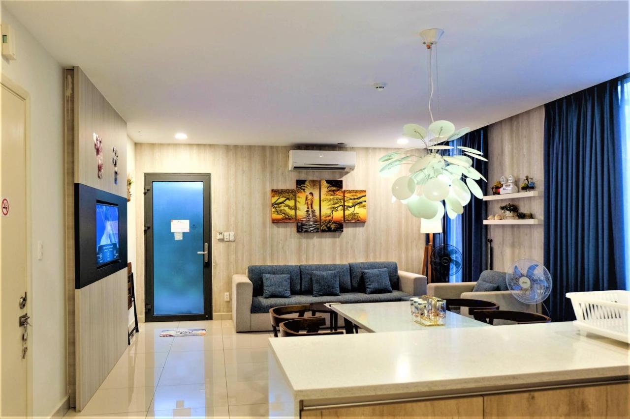 Private Villa At Oceanami Resort Phuochai Kültér fotó