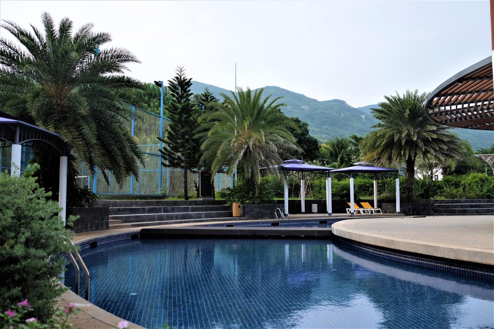 Private Villa At Oceanami Resort Phuochai Kültér fotó