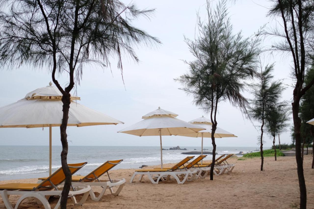 Private Villa At Oceanami Resort Phuochai Kültér fotó