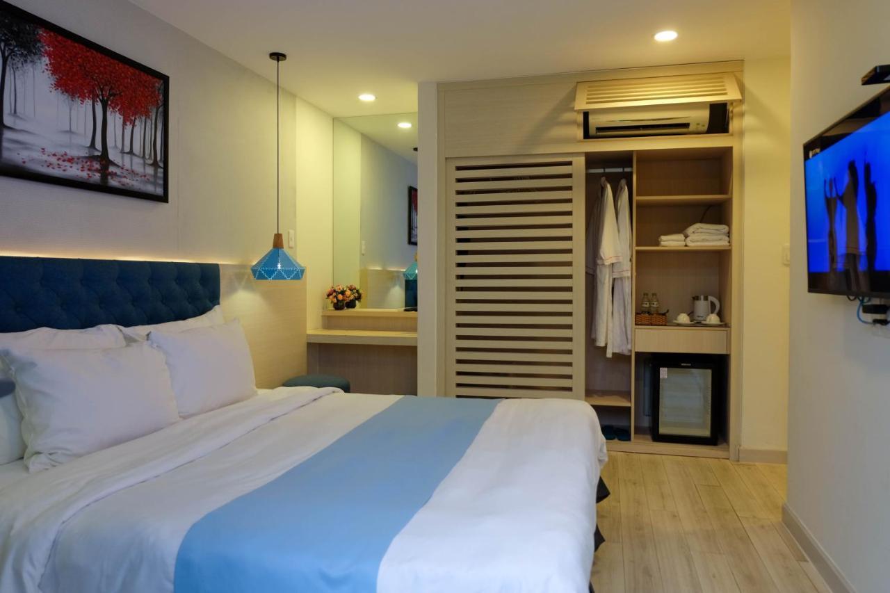 Private Villa At Oceanami Resort Phuochai Kültér fotó